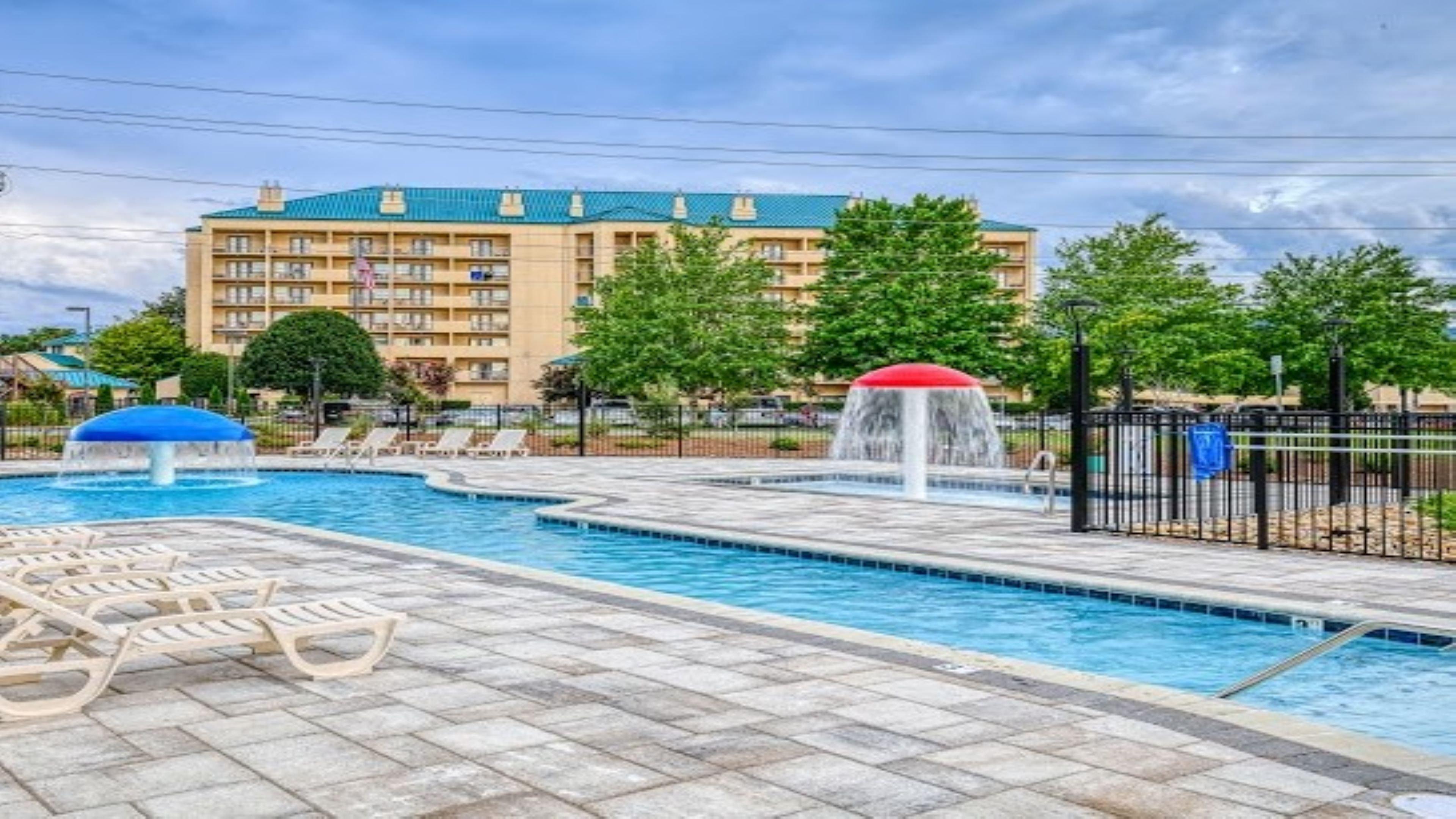 Holiday Inn Express Hotel & Suites Pigeon Forge By Ihg Extérieur photo