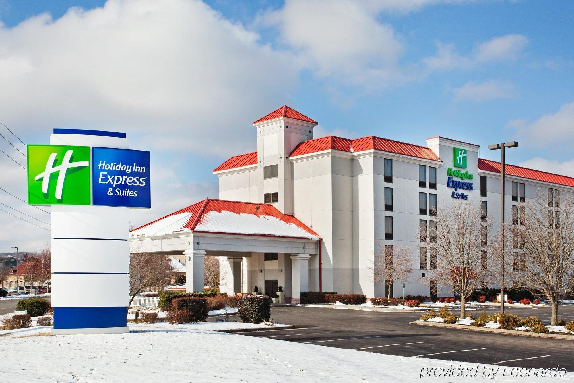 Holiday Inn Express Hotel & Suites Pigeon Forge By Ihg Extérieur photo